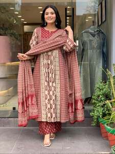 Red Panel Print Pure Cotton Round Neck Women Salwar Kameez Set 3/4th Sleeve <b>Kurti</b> & Pant with Dupatta for Party Wedding - Product Image 4