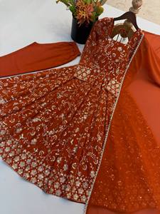 ชุดเดรส Anarkali สีส้มสนิมปักลายสำหรับผู้หญิง พร้อมผ้าคลุมไหล่ชีฟอง สำหรับงานแต่งงานหรูหรา ขายส่ง - Product Image 5