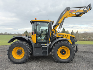NUEVO Tractor Agrícola JCBB Fastrac 4220 ICON 2023 con Cargador MX U514+, 230HP, Componentes Principales: Bomba y Caja de Cambios, Compre Ahora, Calidad Premium - Product Image 6