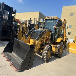 Chargeuse-pelleteuse CAT 420F d'occasion de qualité supérieure avec efficacité hydraulique et système 4x4 robuste Achetez maintenant avec option de livraison rapide - Product Image 2