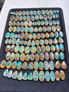 พลอยอะเกตสีเขียวธรรมชาติคุณภาพสูงเกรด AAA คู่คาโบชอง สำหรับทำเครื่องประดับ จำหน่ายโดยผู้ผลิต - Product Image 2