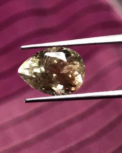 Piedra del sol de Oregón natural tallada en forma de pera, piedra del sol de Oregón para uso en joyería. - Product Image 3