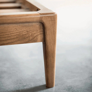 Lit plateforme minimaliste en teck massif, taille Queen, design en bois durable, finition couleur naturelle pour usage intérieur (chambre). - Product Image 5