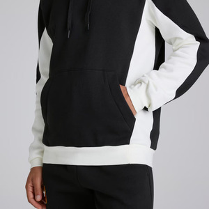 Ensemble de survêtement pour homme avec sweat à capuche color block, noir et blanc, de qualité supérieure, style streetwear moderne - Product Image 4