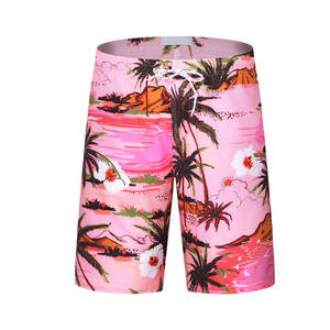 Maillots de bain modernes avec tissu à séchage rapide et coupe flexible pour le surf, la natation et les activités de vacances - Product Image 1
