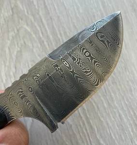 มีดแล่เนื้อ REAL DAMASCUS – ด้ามทำจากเขาสัตว์ – 150 ชั้น – มีดล่าสัตว์/EDC แบบฟูลแทงค์ – ปลอกหนัง - Product Image 2