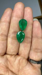 Émeraude naturelle du Rajasthan certifiée IGI de 11,94 carats, taille poire, paire assortie, beauté verte éclatante pour boucles d'oreilles, bague, pendentif, bijoux - Product Image 3