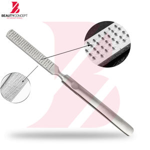 Nouvel ensemble d'instruments de podologie en acier inoxydable de qualité supérieure : lime à ongles, coupe-ongles, pince et lime à cuticules - Product Image 6