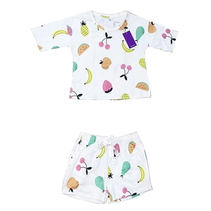 Ensemble 2 pièces pour femmes, short imprimé fruits, coton, col rond, manches courtes, coupe ample, tenue d'été décontractée avec poches - Product Image 6