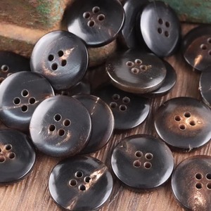 Bouton de vêtement en corne de buffle marron, fait main, toucher réel, forme ronde, pour chemises, vestes et vêtements de luxe, en corne de buffle véritable - Product Image 6