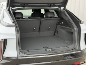 SUV Eléctrico de Lujo Super Premium Cadillac LYRIQ con Tracción en las Cuatro Ruedas y Techo Panorámico - Product Image 6
