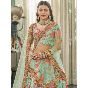 Lehenga Choli de seda con estampado floral verde menta para bodas indias y paquistaníes - Product Image 4