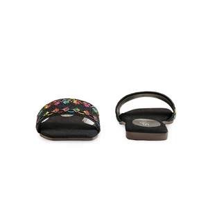 Zapatilla de hotel informal Negra Modelo CL1917 - Product Image 2