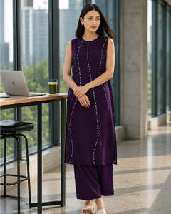 Purple O-Neck Maxi <b>Dress</b> With Three Quarter Sleeve Loose Fit Casual Daily Wear Hand Drawn Dot Pattern Woven <b>Viscose</b> Fabric - Product Image 4
