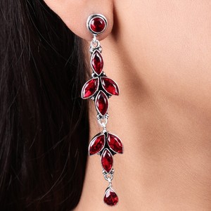 Boucles d'oreilles pendantes multiples en argent oxydé pour femmes, MOQ disponible |   Ventes en cours, stock disponible, livraison rapide, prix direct usine - Product Image 6