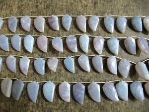 Perles d'opale lavande naturelle en forme de mangue, taille briolette, 10x20mm, vendues par brin de 9 pouces de long - Product Image 3
