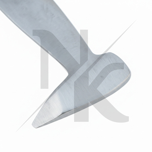 Cortador de Pezuñas de Alta Calidad, Herramienta Veterinaria para el Cuidado de Pezuñas de Caballos, Reutilizable, de Acero Inoxidable, para Pruebas y Encastrado - Product Image 4