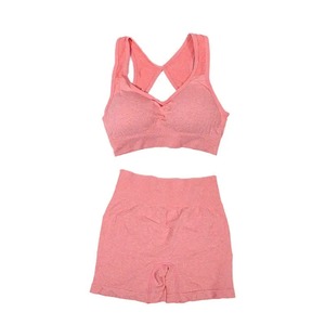 ชุดโยคะขาสั้นเอวสูงสำหรับผู้หญิง ช่วยยกกระชับสะโพก กางเกงออกกำลังกายกระชับสัดส่วน ควบคุมหน้าท้อง เหมาะสำหรับวิ่งและฟิตเนส ชุดเซ็ต 2 ชิ้นสำหรับผู้หญิง - Product Image 3