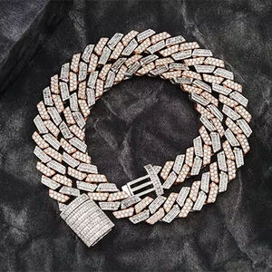 Cadena Cubana de Plata 925 con Moissanita, Certificada por GRA, Joyería de Lujo Personalizada para Hombre y Mujer - Product Image 1