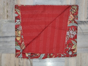 Handmade Kantha Quilt Red Floral Cotton Blanket Reversible <b>Bedspread</b> Home Decor Gift for Her - Product Image 2