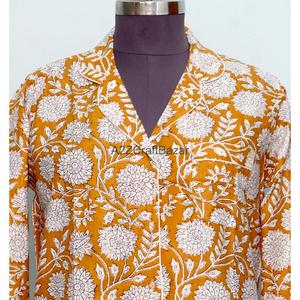 เสื้อเชิ้ตยาวสไตล์กิโมโนสำหรับผู้หญิง ผ้าฝ้ายแท้ 100% ลายดอกไม้ คอวี แขนสามส่วน ทรงเข้ารูป ติดกระดุมด้านหน้า - Product Image 3