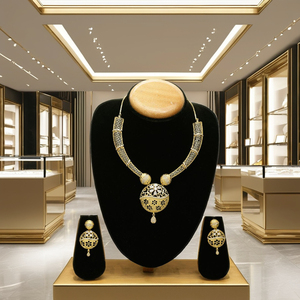 Ensemble de bijoux plaqué or 14K 18K 24K avec pierres AD, design indo-occidental, colliers tendance - Product Image 4