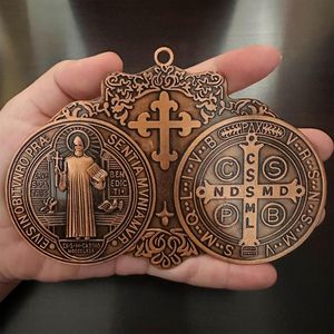 EXTRA LARGE 5 INCH BENEDICT CROSS MEDAL VINTAGE FINISH FOR WALL OR DESK DISPLAY MEDAL - Product Image 1