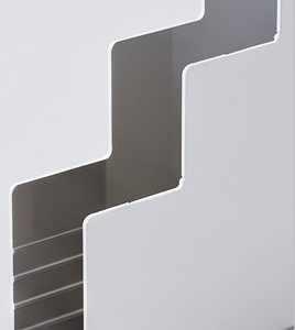 Support à serviettes en métal poli miroir, design élégant, durable, parfait pour la vaisselle et la décoration de table. - Product Image 3