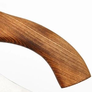 Hache à pizza barbue faite à la main en acier à haute teneur en carbone, hache de survie d'extérieur avec manche en bois gravé, personnalisable OEM ODM, vente en gros UA - Product Image 6