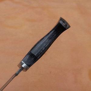 Couteau Bowie artisanal en acier Damas à lame fixe et manche en bois - Product Image 2