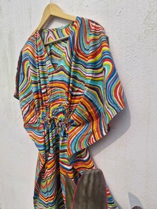 Caftan Ikat Aztec - Robe caftan en coton ultra-doux et fluide - Parfaite comme robe d'intérieur, tenue de détente, tenue de plage, muumuu, mumu - Product Image 4