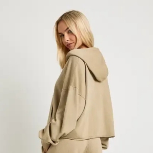 ชุดกีฬาแบรนด์ DUOLLB คุณภาพสูง แฟชั่นทันสมัย ลายปักอักษร พร้อมแถบข้างแบบริบบิ้น กางเกงวอร์มขายาว ชุดวอร์ม - Product Image 3