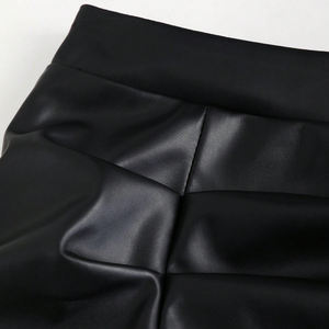 Jupes courtes vintage 100 % polyester à boutons pour femmes, mini, coupe trapèze, ajustées, avec fente latérale, vente en gros - Product Image 4