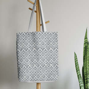 Bolsa de Mano de Algodón con Estampado Floral, Hecha a Mano con Asa, Estampados Personalizados, Bolsa de Compras de Bloques Jaipuri Asequible - Product Image 6