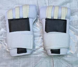 Guantes de Boxeo de Medio Dedo Personalizables, Ligeros y Transpirables, de Cuero Sintético PVC, con Correa de Muñeca Ajustable, para Entrenamiento de Sanda y MMA - Product Image 6