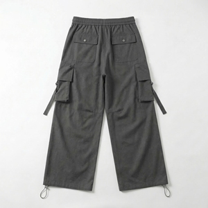 Pantalon cargo gris avec bretelles |   Pantalon cargo à jambes larges et multi-poches |   Pantalons streetwear surdimensionnés |   Fabricant OEM personnalisé - Product Image 2
