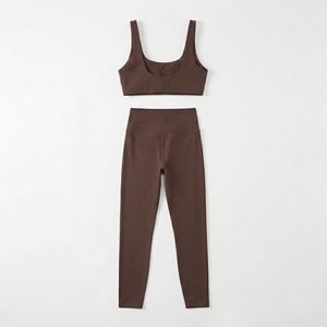 Conjunto Deportivo de Sujetador Deportivo y Leggings Marrones |   Ropa Deportiva de Yoga sin Costuras de Cintura Alta |   Conjunto Deportivo Resistente a Sentadillas |   Fabricante OEM Personalizado - Product Image 2