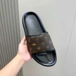 Pantuflas de Cuero Genuino Unisex de Lujo, Impermeables, Transpirables, Antideslizantes, Cómodas y a la Moda para el Hogar - Product Image 5