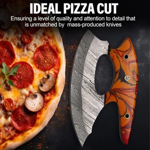 Coupe-pizza en acier Damas, fait main, avec manche en résine, outil de découpe de pizza professionnel pour la cuisine - Product Image 6