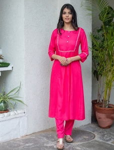 Conjunto de Kurta y Pantalón KV Rayon Slub con Bordado en Línea A - Rosa (Conjunto de 2) - Product Image 2