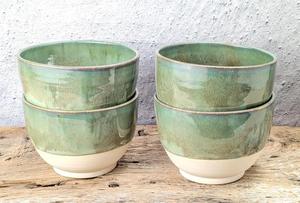 Juego de Tazones de Cerámica con Acabado Suave en Color Verde Salvia, Diseño Apilable, Acabado Liso, Apto para Alimentos, Duradero, Ideal para Comer con Elegancia Todos los Días - Product Image 3