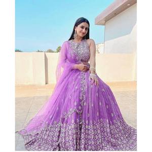 ออกแบบ Georgette เย็บปักถักร้อยกับลำดับงาน lehenga choli กับ dupatta ลาเวนเดอร์ - Product Image 1