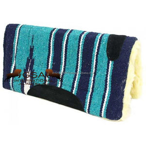 Vente en gros Navajo Tapis de selle Coton Tissu Top Feutre Coussin Polaire Fond Durable Cheval Pad Taille Personnalisée 30x30 32x32 - Product Image 5
