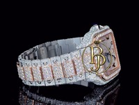 Reloj de Lujo Cuadrado en Tono Oro y Plata con Diamantes Incrustados, Esfera con Números Romanos, Elegante, Movimiento de Cuarzo, Resistente al Agua 10 Bar