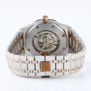 Reloj de Cuarzo Unisex de Lujo, Caja Cuadrada de Aleación, Esfera de Cristal de Zafiro, 41 mm, Fecha Automática, Incrustaciones de Diamantes, Movimiento ETA - Product Image 4