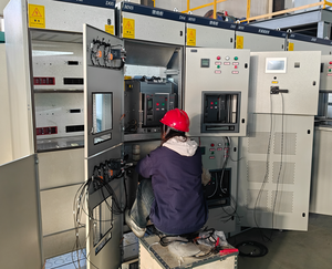 Gabinete de Distribución de Energía Solar Fotovoltaica CA/CC de Baja Tensión, 400V/690V 630A, Modelo MNS para Sistemas de Almacenamiento de Energía Renovable - Product Image 3