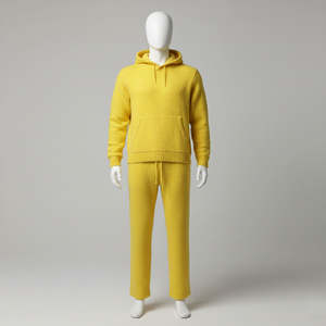 Conjunto de Ropa de Casa Personalizada para Hombre de Mohair: Sudadera Suave y Afelpada con Capucha y Pantalones de Chándal Tejidos Acampanados - Product Image 1