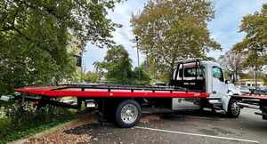 Tracteur routier poids lourd longue distance 6x4 avec cabine couchette diesel pour la logistique continue - Product Image 4