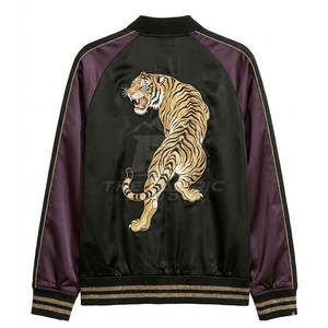 Chaqueta Sukajan de Moda Urbana Moderna, Bordado Premium, Forro Interior Suave y Transpirable, Estilo Cómodo - Product Image 2