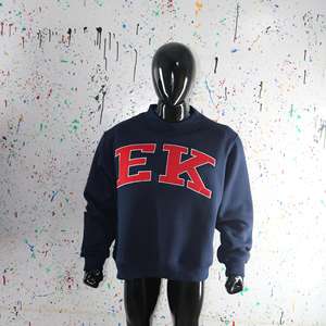 Sudadera EK BLUE con Cuello Alto 100% Rojo, Sudadera con Apliques Bordados y Cuello Ancho, Hilos Finos - Product Image 3